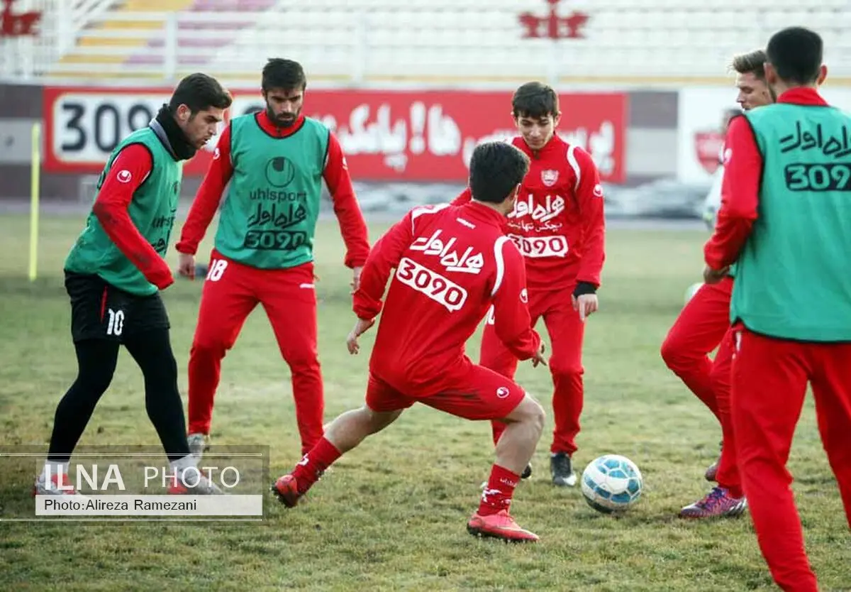 آخرین تمرین پرسپولیس پیش از سفر به اصفهان برگزار شد