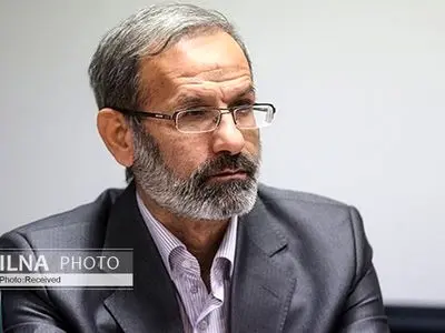 زارعی: هدف قرار دادن آمریکاییها از این پس مجاز است/ آمریکاییها در اماکن نظامی و دیپلماتیک خود حبس شدهاند/ واشنگتن تهمانده آبرویش را بردارد و از بغداد برود