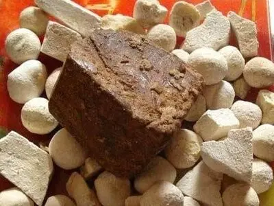خواص‌های کشک و  قره قروت از دیدگاه طب سنتی
