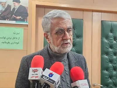 نبود مقررات دست‌و‌پا گیر سرزمین اصلی انگیزه سرمایه‌گذاران برای ورود به مناطق آزاد