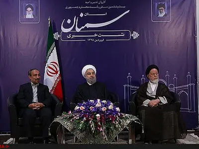 کرامت انسانی مقدم بر دین است/ دولت‌ به وعده‌های خود در این زمینه پایبندیم
