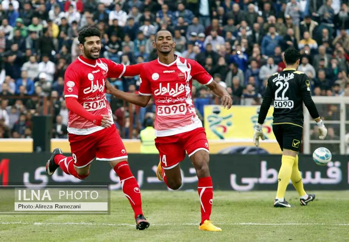 مهاجم فصل پیش پرسپولیس به ذوبآهن پیوست