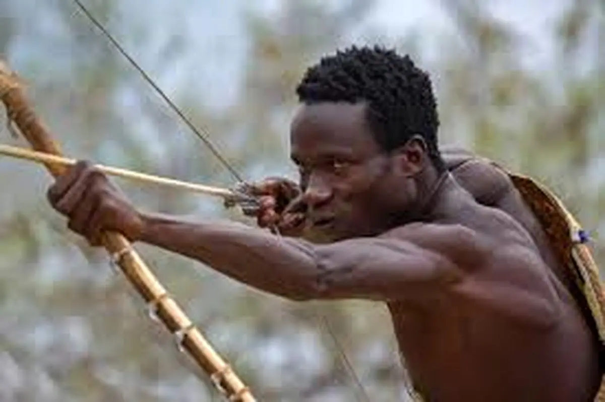 رویارویی با تیر و کمان میان دو قبیله در خیابان‌های ‎پاپوآگینه + فیلم