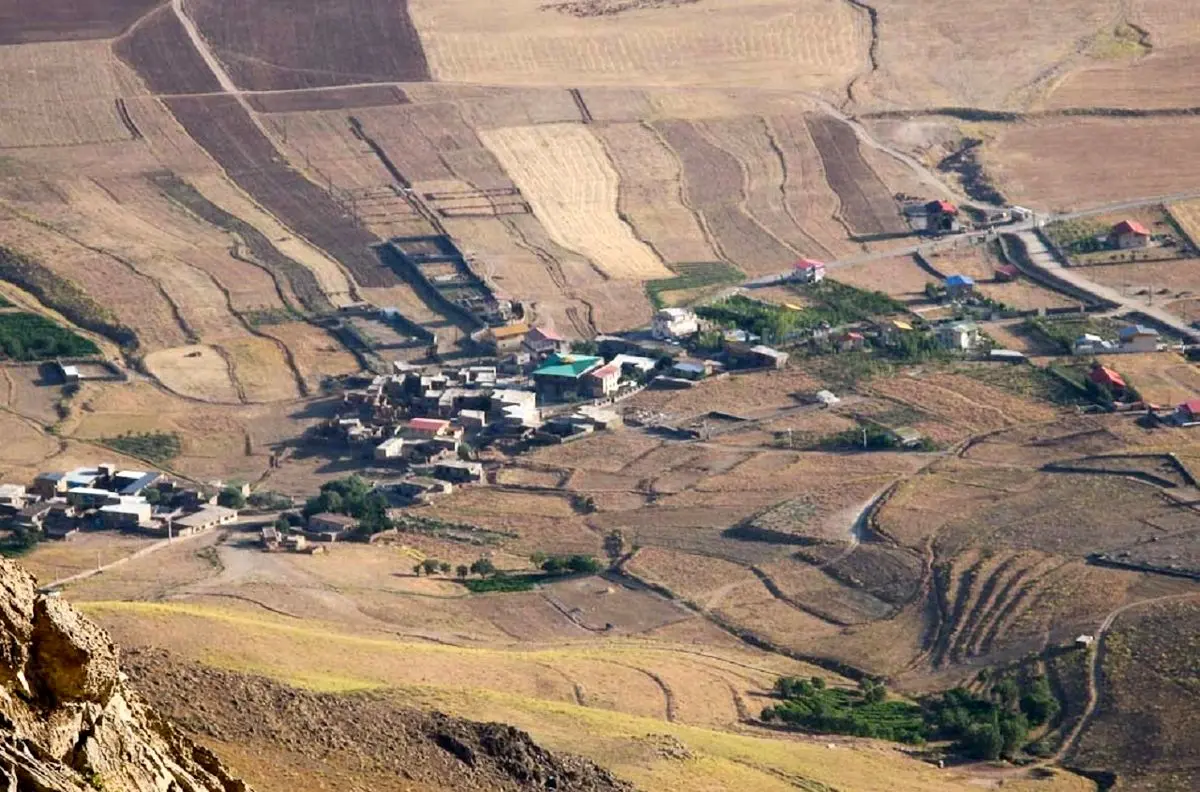 رفع تصرف 3830 مترمربع از اراضی ملی روستای خانه میران اراک