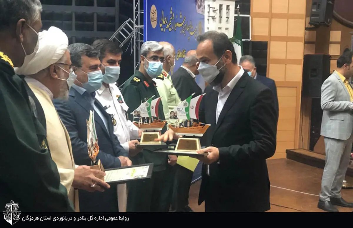 معرفی اداره کل بنادر و دریانوردی هرمزگان، به‌عنوان دستگاه برتر جشنواره شهیدرجایی