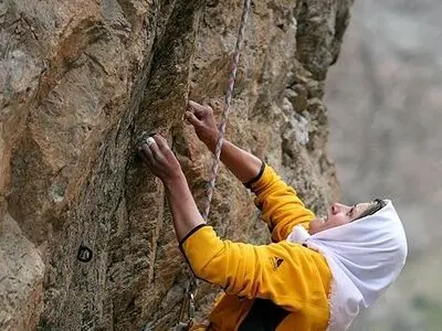 آرامش صخره‌نوردی با هیچ ورزشی قابل مقایسه نیست/ امیدوارم کلاه سنگی‌ثبت جهانی شود