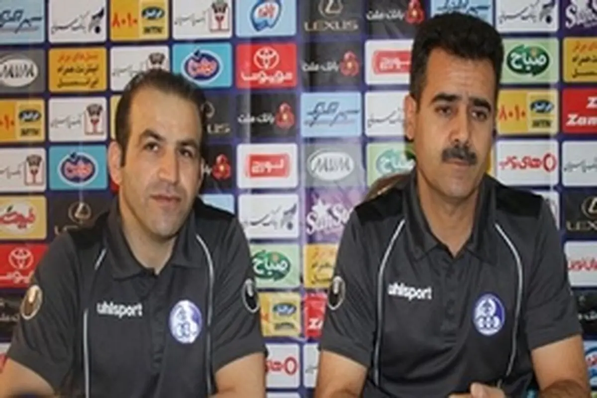 ذوب آهن بهترین خط هافبک ایران را دارد