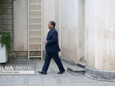 اگر در حاکمیت دو نفر پای «فردوسی‌پور» و خدماتش ایستاده باشند، یکی از آنها «ضرغامی» است