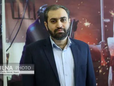 حذفِ سرفصل‌های غیرضروری و نامرتبط با بازار کار از دروسِ دانشگاهی 