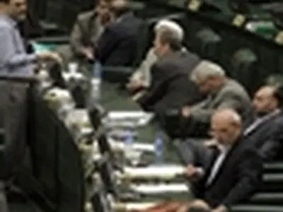 اسامی تأخیر‌کنندگان آغاز جلسه علنی امروز مجلس