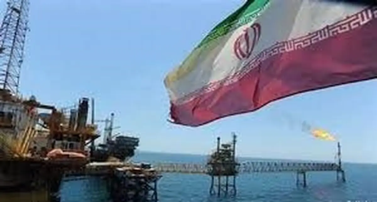 همه سدهای احتمالی تحریم نفت ایران را حذف می‌کنیم/ با راه‌اندازی بورس نفت، زمینه فعالیت ایرانیان خارج از کشور فراهم می‌شود 