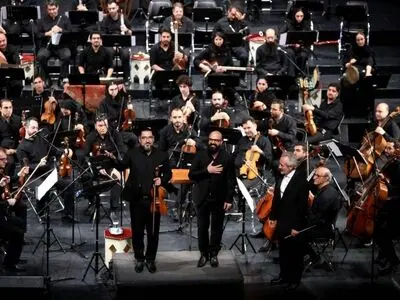ارکستر ملی ایران یاد همایون خرم را زنده کرد/پنجاه سال موسیقی فاخر ایران زمین 