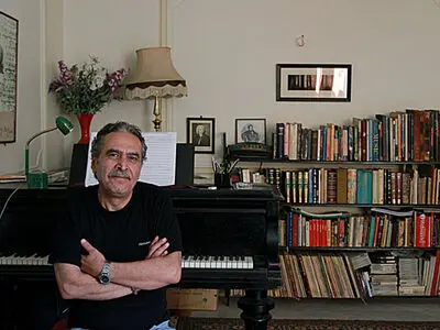 ارسباران آثار محمدسعید شریفیان را بررسی می‌کند