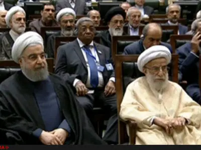 بدء مراسم تأدیة الیمین الدستوریة للرئیس روحانی