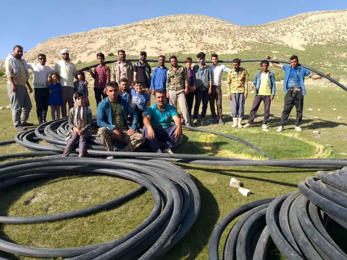 شادی متفاوت مردم "روستای آرزوی" باغملک در پی دسترسی به آب شرب/ اهالی روستا: فرمانداری به وعده خود عمل نکرد+فیلم