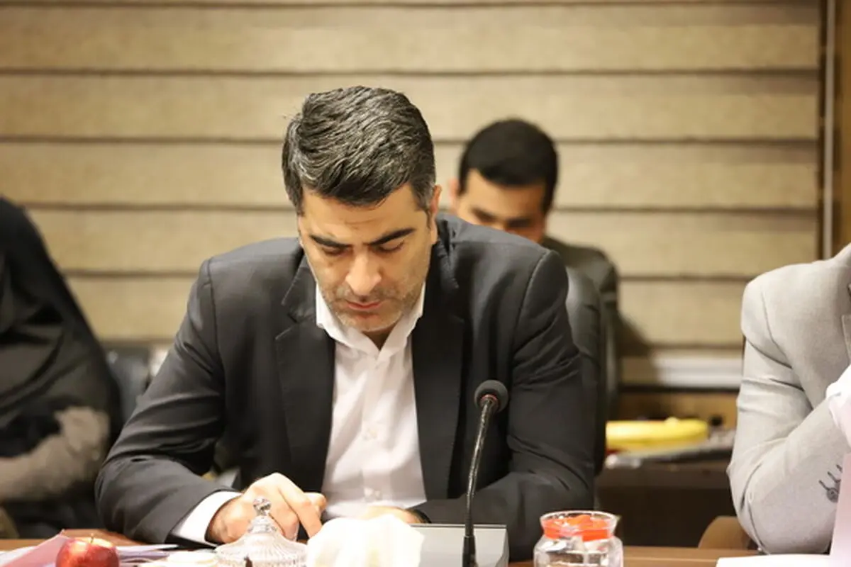  تاکید زاهد  بر پرداخت حقوق کارگران خدمات شهری رشت