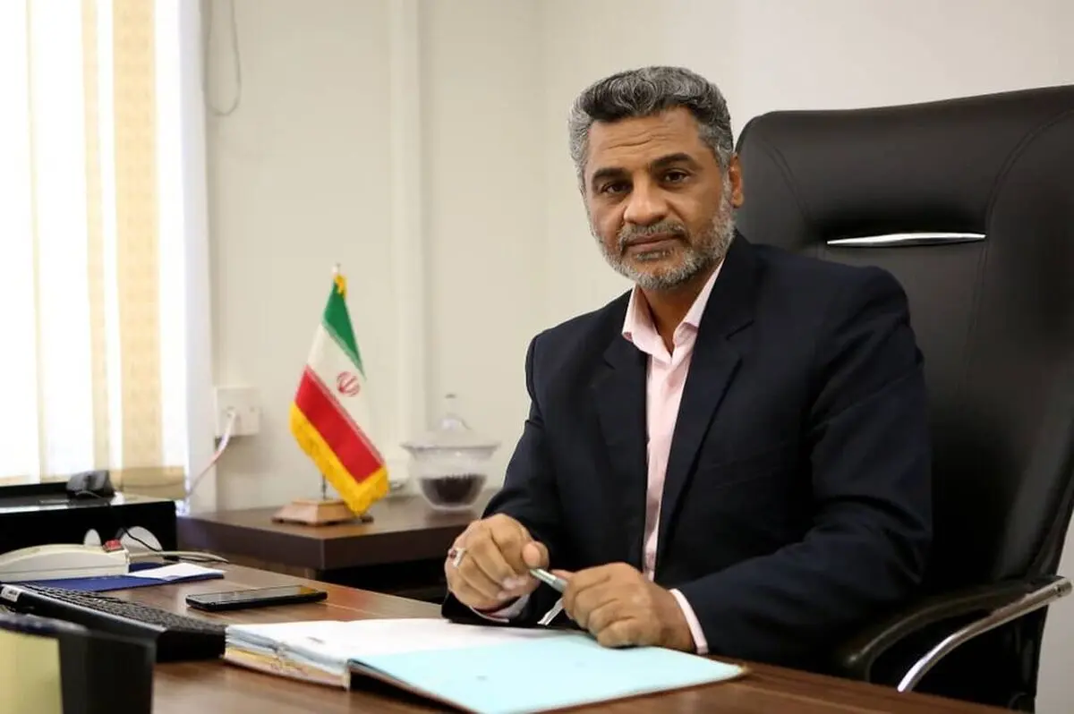 متعلق به هیچ گروه سیاسی نبوده و  نیستم/ هرمزگان را باید با چهره هایی معرفی کرد که فرهنگ اهل بیت و شهدا را زنده نگاه داشتند