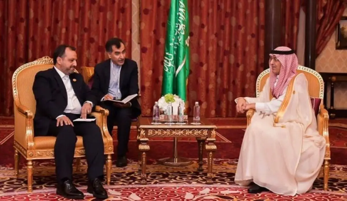 إیران والسعودیة تباحثان التعاون الجمرکي والاستثماري