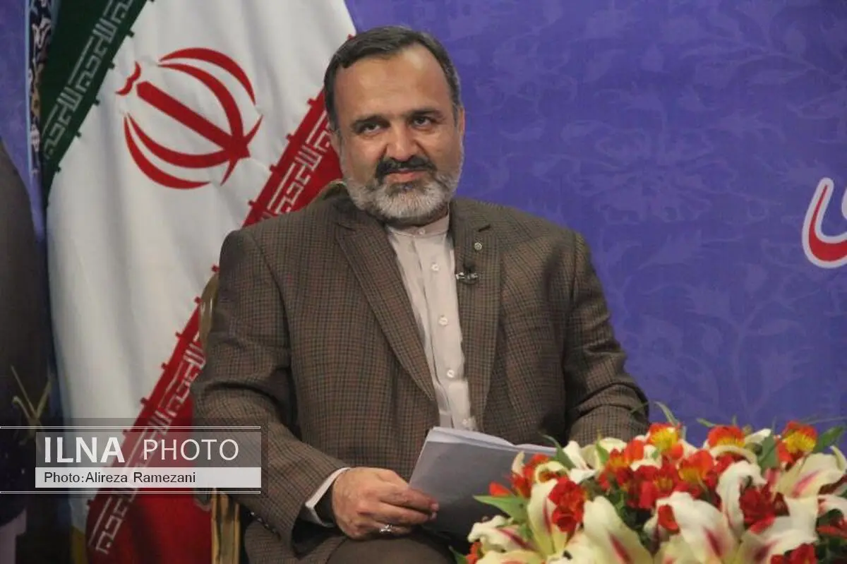 منافع حزبی نباید چوب لای چرخ دستگاه های اجرایی شود