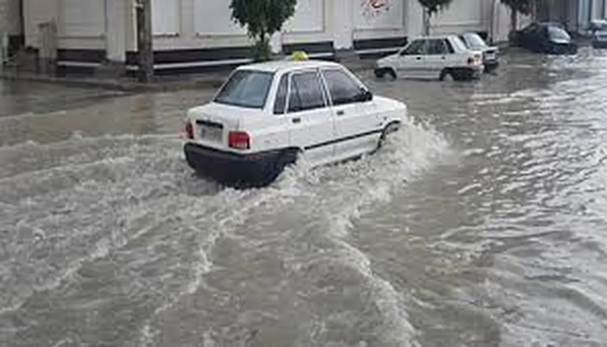 بارش ۹۰ میلیمتر باران در لُمبَدان دیر 