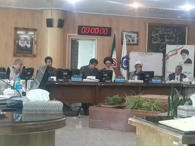 مدیران شهری در انجام کار مردم سبقت بگیرند/ مدیریت بحران با محله محوری