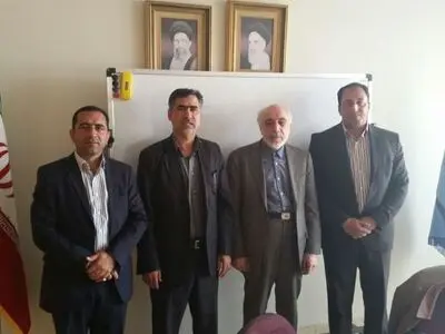 برگزاری جلسه مشترک میان معاون وزیر نفت، مدیر عامل پتروشیمی و بخشدار بندر امام 