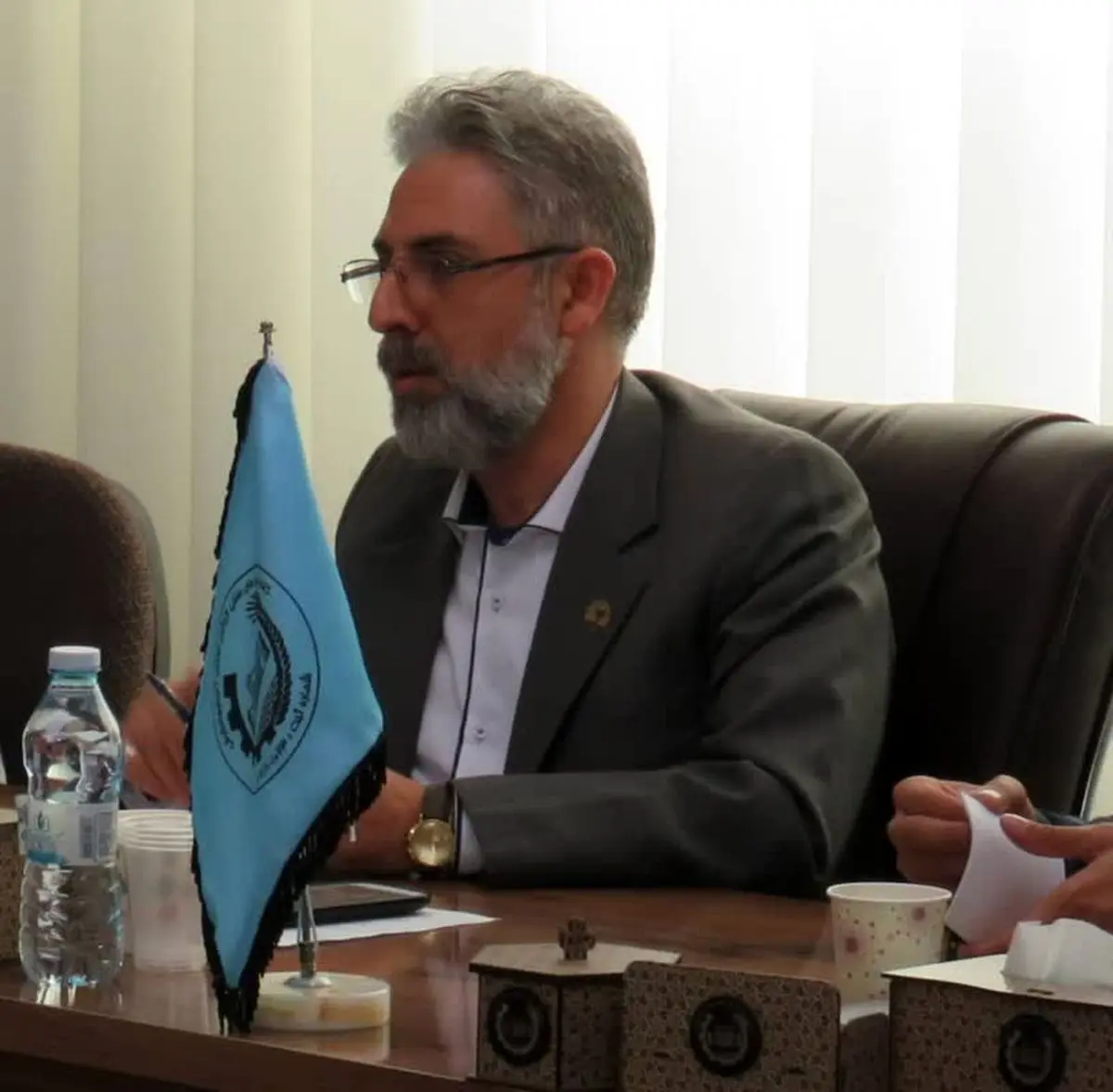 پیشنهاد راهکاری برای افزایش عادلانه دستمزد/ دولت برای مسکن کارگری زمین بدهد