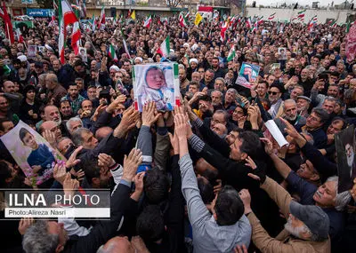 آئین تشییع خانواده شهید جنگ رمضان در قزوین 