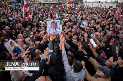 آئین تشییع خانواده شهید جنگ رمضان در قزوین 