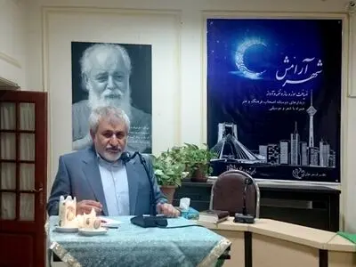 مشفق کاشانی خاک سبکی داشت