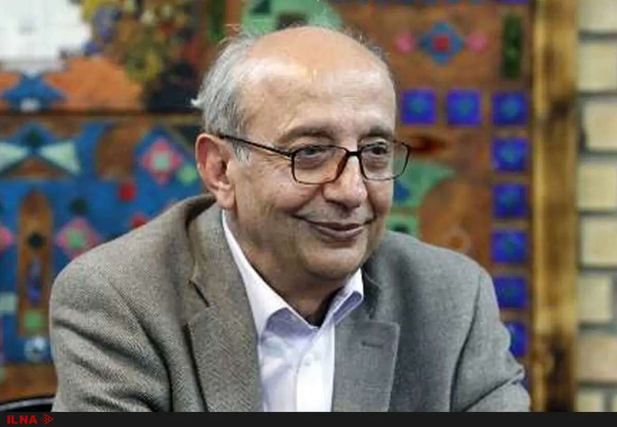 تحریم‌ها تورم را تشدید می‌کند/گرانی دلار به ضرر پوشاک است/در شرایط نیمه‌جنگی نمی‌توان از کالای ایرانی حمایت کرد