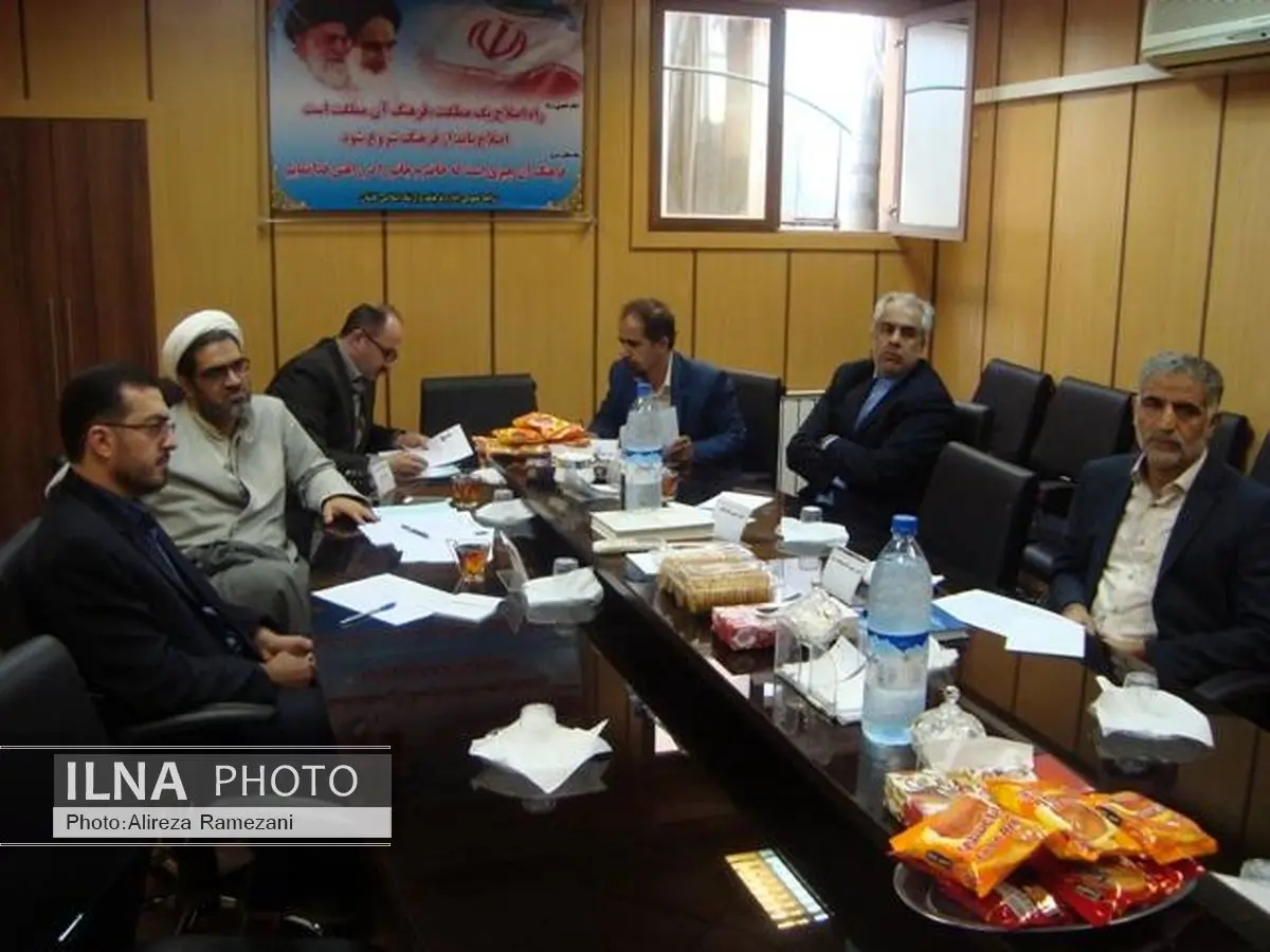 مصاحبه متقاضیان موسسات فرهنگی و هنری در کاشان برگزار شد