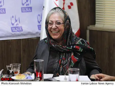 فعالان کارگری: در «قصه‌ها» فلاکت را بسیار کمتر از حقیقت نشان دادید / بنی‌اعتماد: با این‌وجود هر روز باید پاسخ بدهم                   