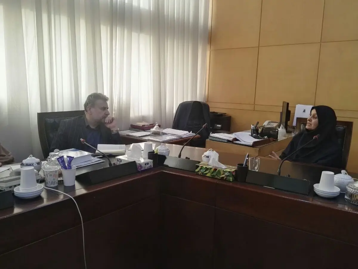هیچ جبری به کوتاه آمدن از استاندارد نداریم