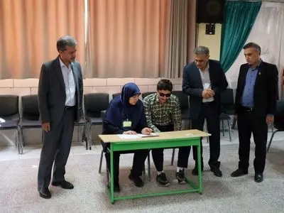 فارس جز ۵استان مجری آزمون های نهایی مخصوص دانش آموزان با نیازهای ویژه