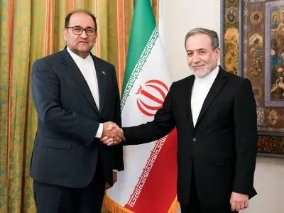 دیدار سفیر جدید جمهوری اسلامی ایران در بنگلادش با وزیر امور خارجه