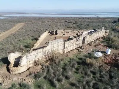 گام دوم مرمت قلعه آشوراده آغاز شد