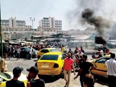 هجوم ده‌ها تظاهرکننده به یک ساختمان دولتی در جنوب سوریه