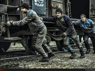 بازگشت به کارِ کارگران ابنیه فنی زاگرس/ مطالبات به زودی پرداخت می‌شود