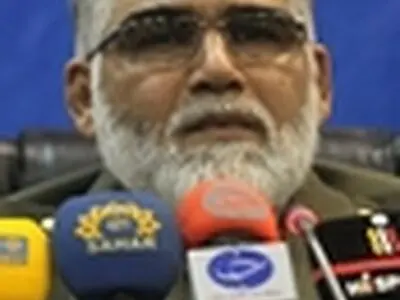 فرمانده نیروی زمینی ارتش از تکاوران " نوهد " تجلیل کرد