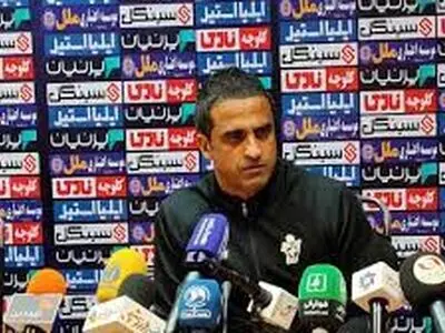 امیدیان: مظاهری به تیم جوان ما کمک می‌کند/ داور خوبی برای بازی ما انتخاب شده است