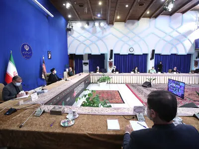 قدردانی رئیسی از وزرای دولت سابق/تجربیات مدیران، می‌تواند در پیشبرد امور مفید و موثر باشد