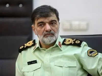 اجازه نخواهیم داد یک برگ از کالای قاچاق در چرخه مصرف قرار گیرد/پلیس حتی با توزیع رایگان کالاهای قاچاق هم مخالف است