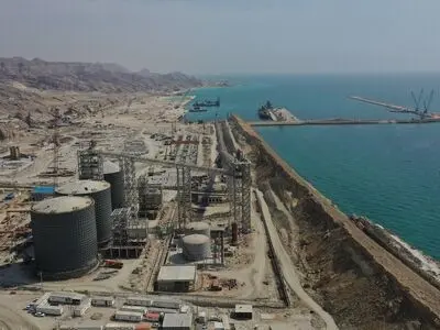 افتتاح تأسیسات بندری کارخانه آلومینیوم لامرد در سال ۱۴۰۰