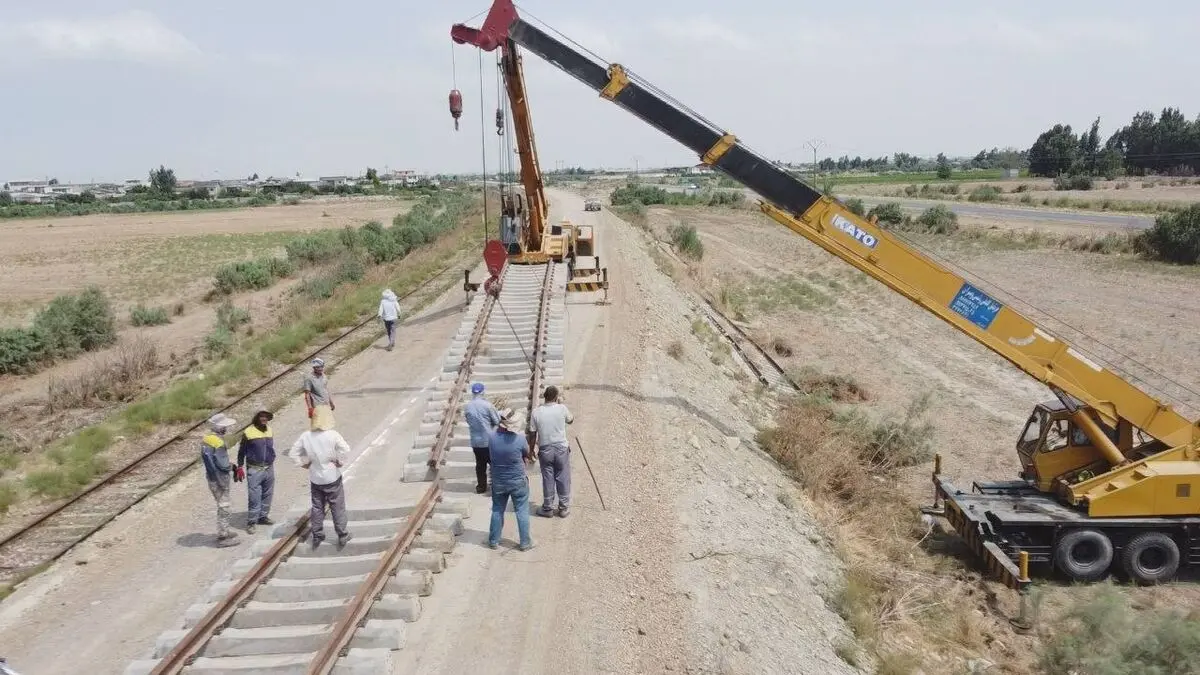 مطالبات کارگران خطوط فنی جنوب اهواز/ «طرح ساماندهی نظام پرداخت» بدون تبعیض اجرا شود