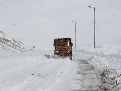 انسداد محور در جاده پونل-خلخال گیلان