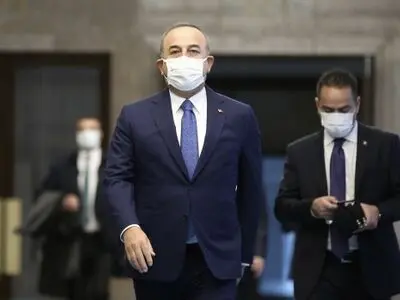لأوّل مرّة مُنذ 15 عامًا.. إسرائیل تفتح أبوابها لترکیا وأوغلو یصل المنطقة لعقد لقاءات مع مسئولین فلسطینیین وإسرائیلیین