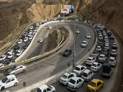 تردد به سمت مازندران از آزادراه تهران ـ شمال و جاده کندوان ممنوع شد