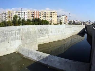 جمع‌آوری آب‌های سطحی در شمال شرق پایتخت تا پایان پاییز
