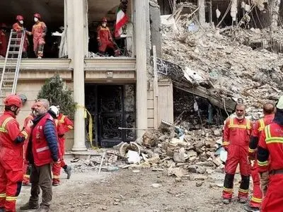 خسارت به یک واحد اداری در حمله آمریکایی صهیونی در اصفهان